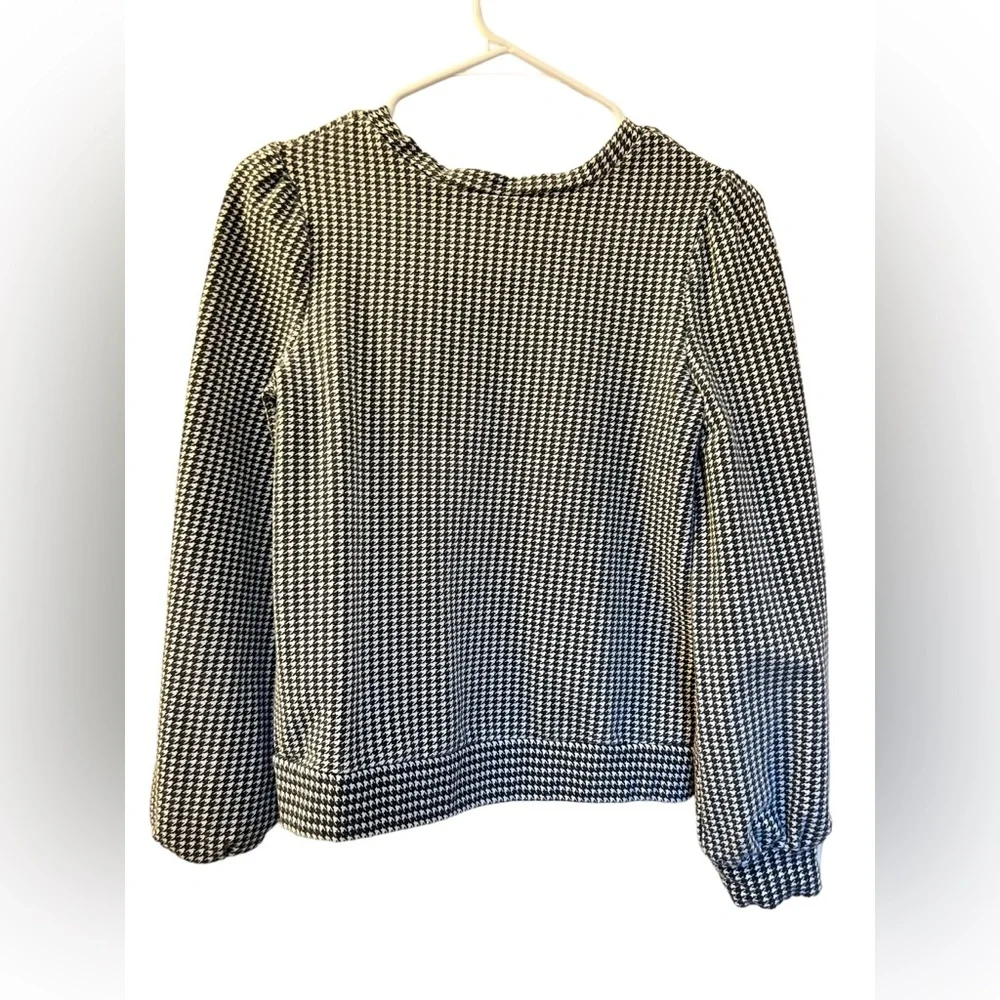 ♥️Black & White Girls’ Sweatshirt with Puffed Shoulders and Cuffed Sleeves 14/16 - Picture 2 of 3